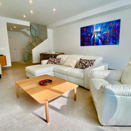 Chalet Con Piscina Privada En La Urb. De Puerto Rey Los Amarguillos Buitenkant foto